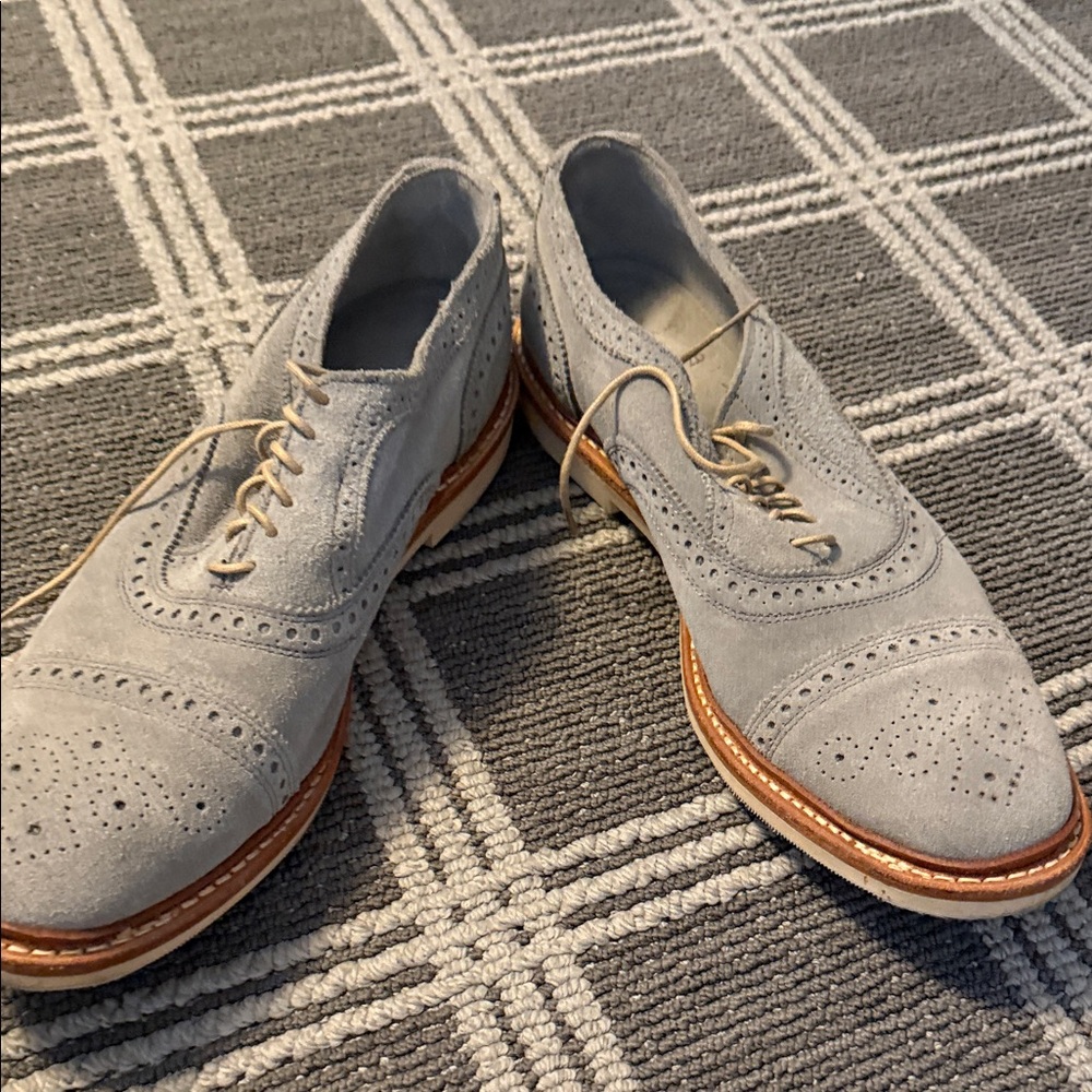Allen Edmonds - Picture 4 of 5